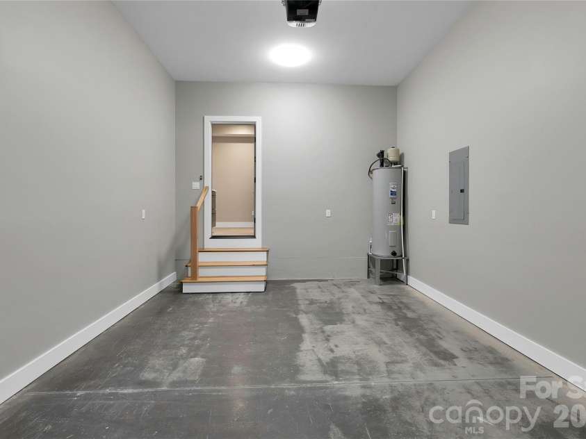 123 Welcome Street, Brevard, NC 28712.  MLS# CAR4389753, YatesRealty ID 32972. 