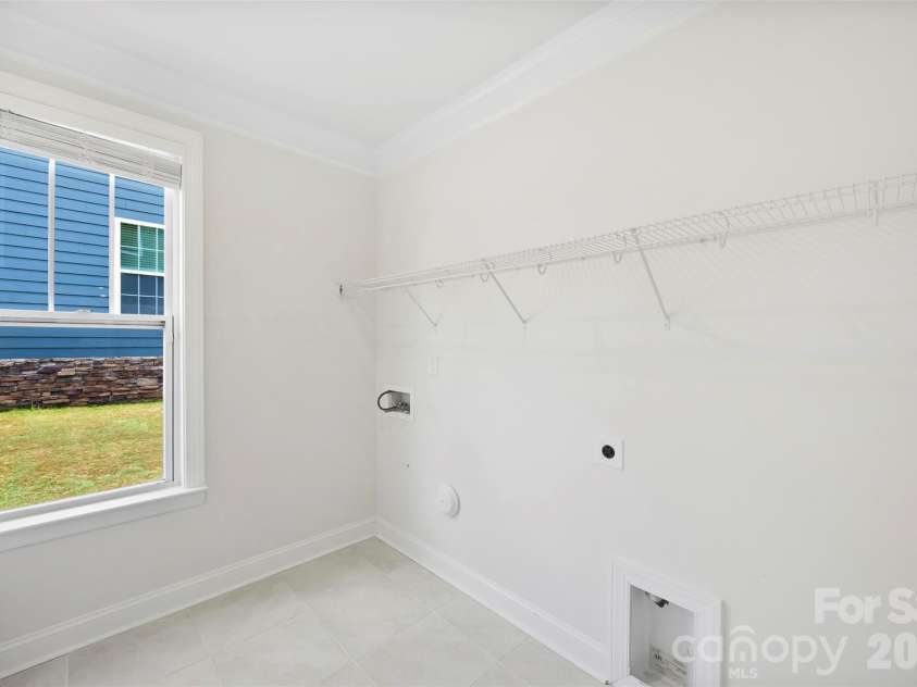 5015 Whispy Vines Lane, Huntersville, NC 28078.  MLS# CAR4396777, YatesRealty ID 32976. 