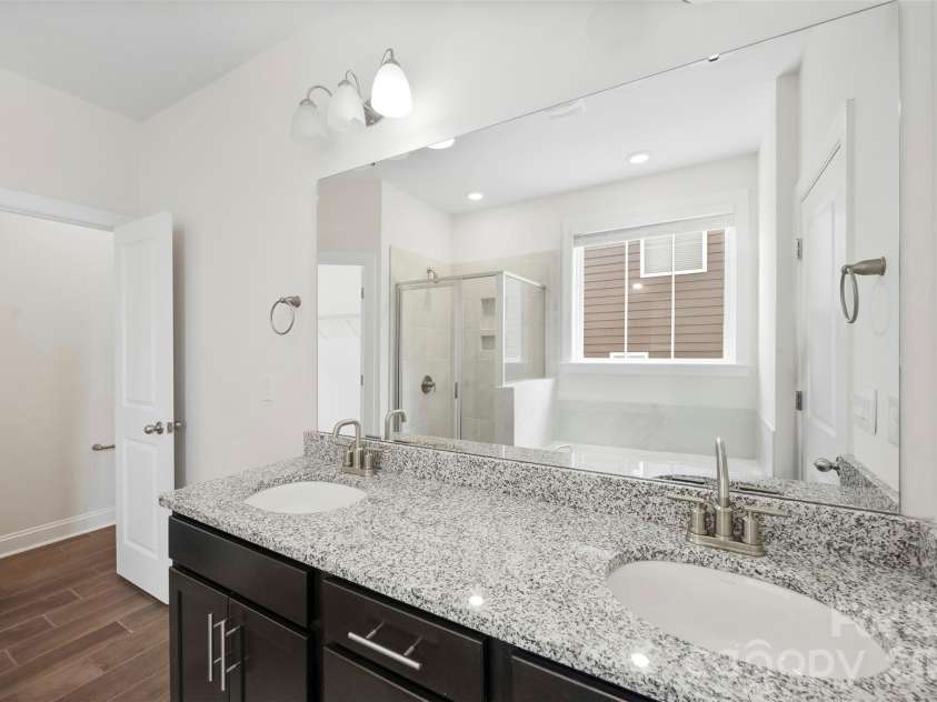 5015 Whispy Vines Lane, Huntersville, NC 28078.  MLS# CAR4396777, YatesRealty ID 32976. 