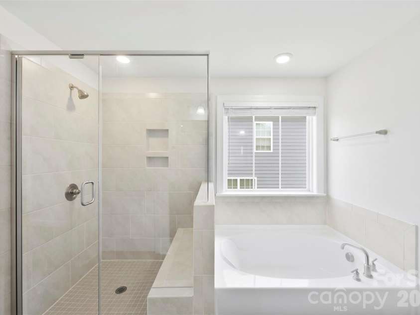 5015 Whispy Vines Lane, Huntersville, NC 28078.  MLS# CAR4396777, YatesRealty ID 32976. 