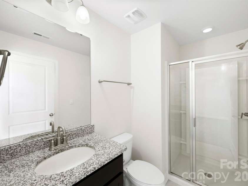 5015 Whispy Vines Lane, Huntersville, NC 28078.  MLS# CAR4396777, YatesRealty ID 32976. 