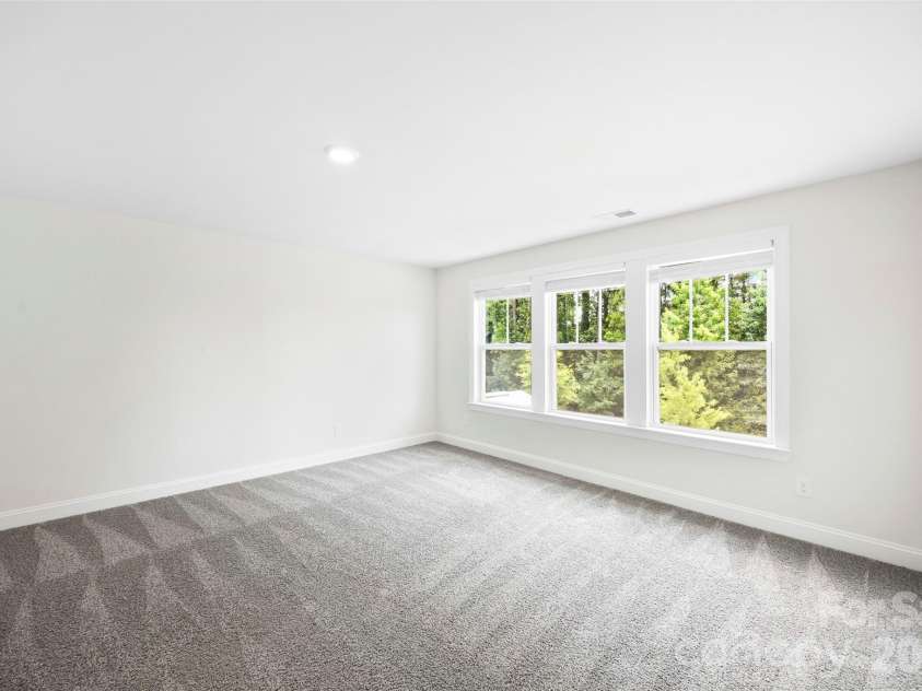 5015 Whispy Vines Lane, Huntersville, NC 28078.  MLS# CAR4396777, YatesRealty ID 32976. 