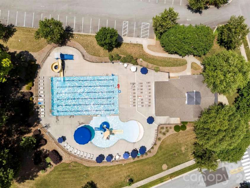 5015 Whispy Vines Lane, Huntersville, NC 28078.  MLS# CAR4396777, YatesRealty ID 32976. 
