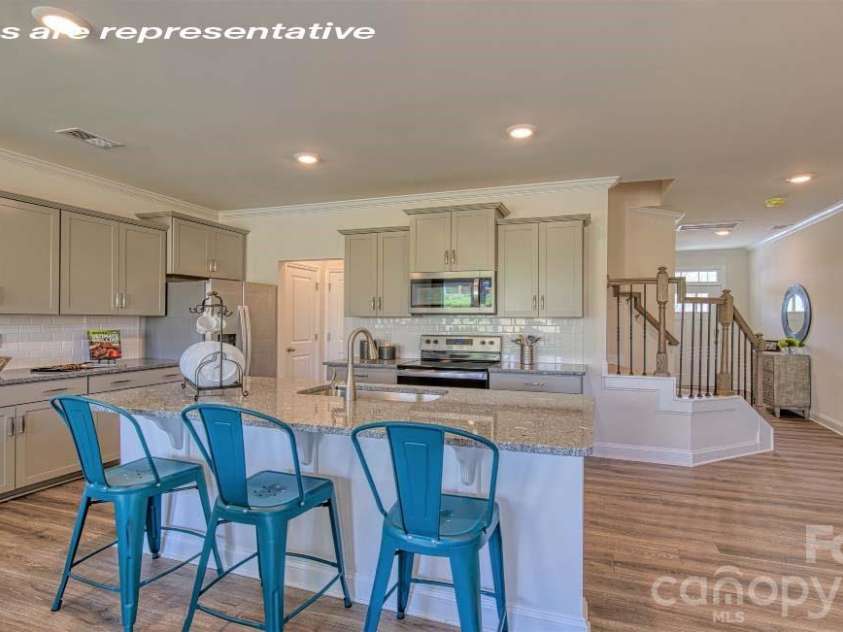 1233 White Birch Avenue, Huntersville, NC 28078.  MLS# CAR4396565, YatesRealty ID 32978. 
