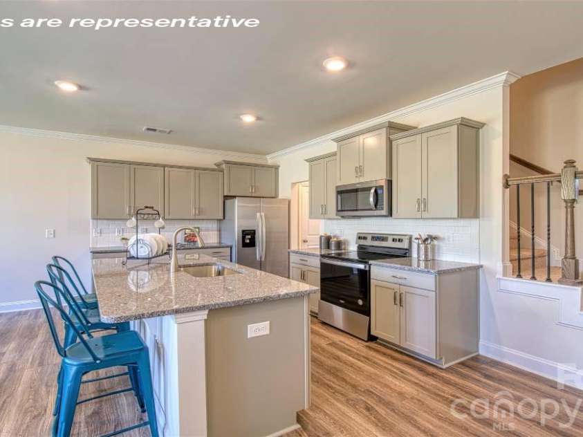 1233 White Birch Avenue, Huntersville, NC 28078.  MLS# CAR4396565, YatesRealty ID 32978. 