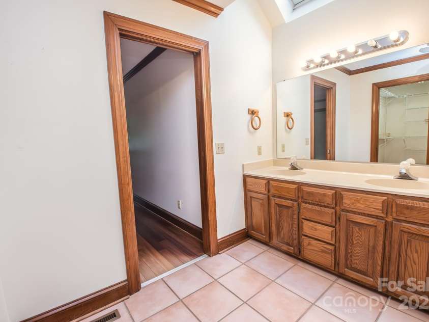 3700 Gainesway Court, Concord, NC 28027.  MLS# CAR4255330, YatesRealty ID 32978. 