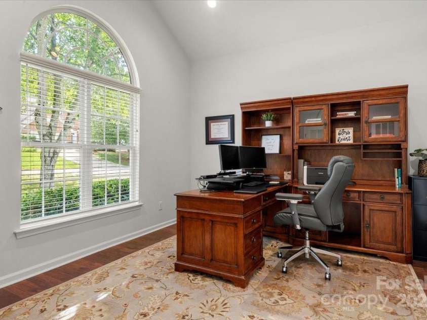 16101 Hollingbourne Road, Huntersville, NC 28078.  MLS# CAR4283282, YatesRealty ID 32979. Office/Flex Space