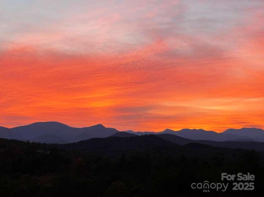 700 Bear Cliff Drive, Nebo, NC 28761.  MLS# CAR4304808, YatesRealty ID 3298. Beautiful Sunsets