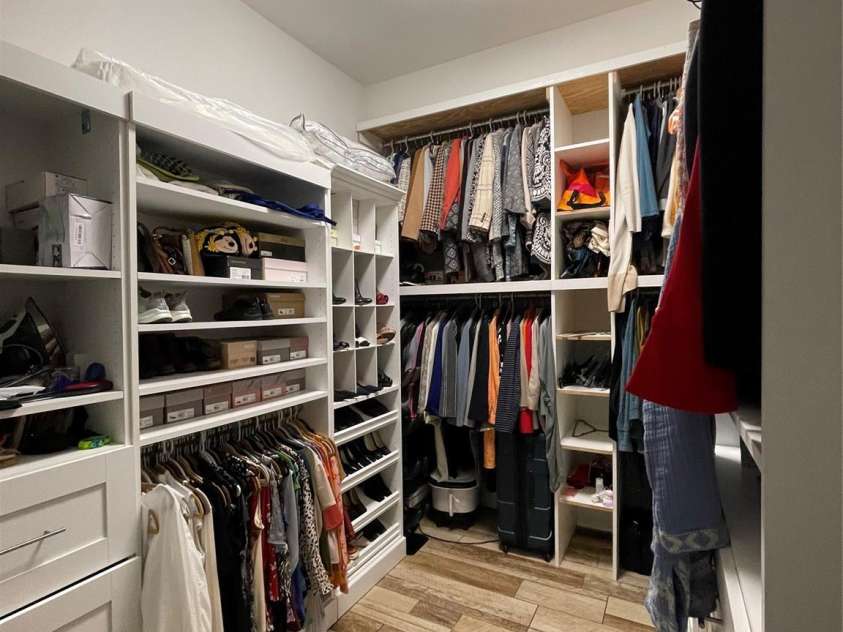 700 Bear Cliff Drive, Nebo, NC 28761.  MLS# CAR4304808, YatesRealty ID 3298. Primary Walk-in closet