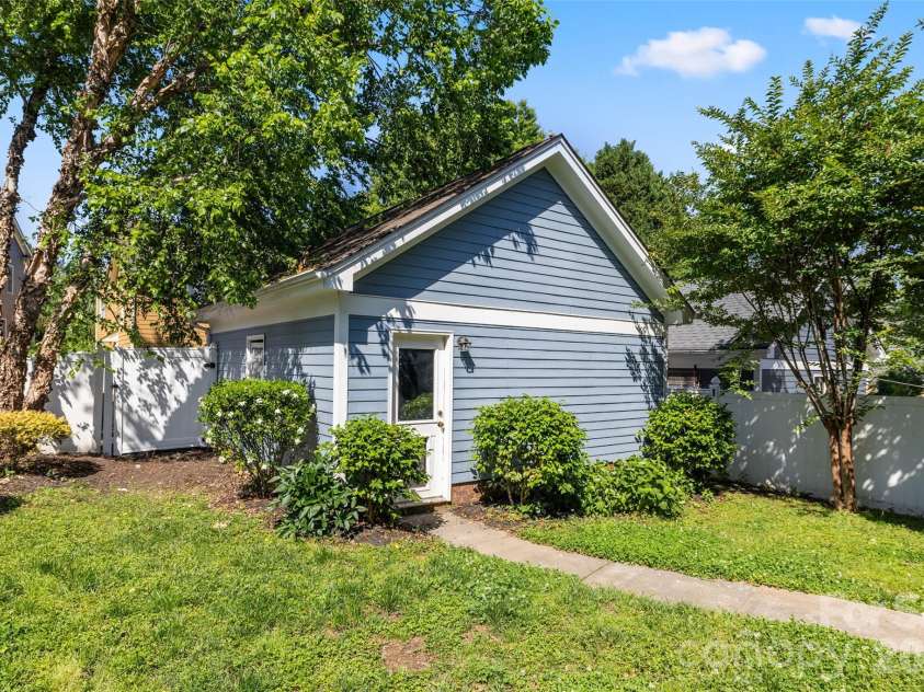 613 Bracket Street, Fort Mill, SC 29708.  MLS# CAR4383920, YatesRealty ID 32980. 