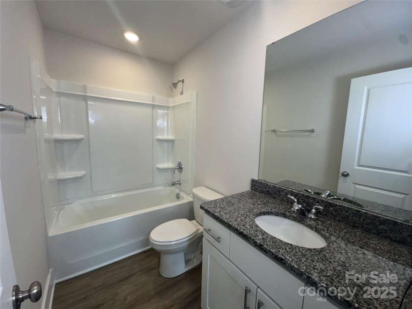 109 Silverwood Court, Mooresville, NC 28115.  MLS# CAR4279201, YatesRealty ID 32984. Secondary Bath