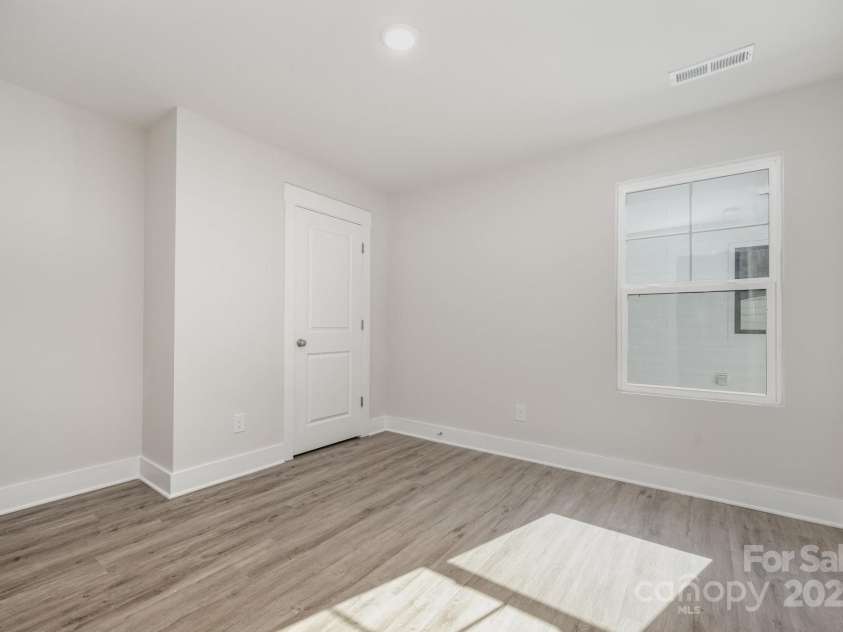 109 Silverwood Court, Mooresville, NC 28115.  MLS# CAR4320081, YatesRealty ID 32984. Bedroom