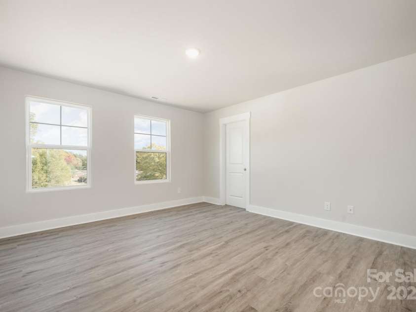 109 Silverwood Court, Mooresville, NC 28115.  MLS# CAR4320081, YatesRealty ID 32984. Primary Bedroom