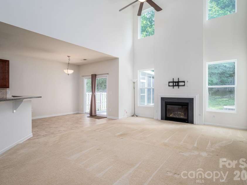 612 Augustus Lane, Mount Holly, NC 28120.  MLS# CAR4392680, YatesRealty ID 32984. 