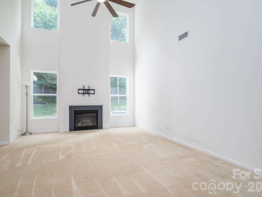 612 Augustus Lane, Mount Holly, NC 28120.  MLS# CAR4392680, YatesRealty ID 32984. 