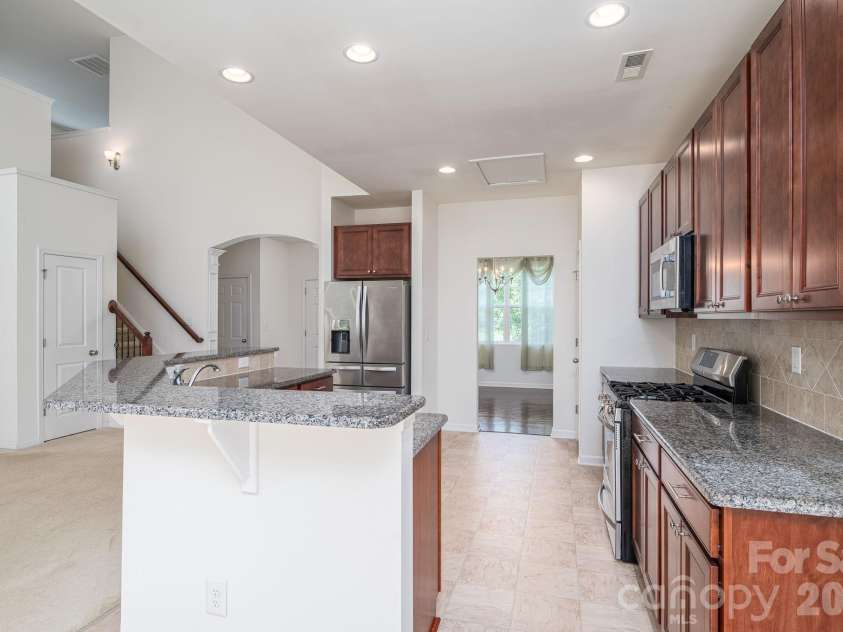612 Augustus Lane, Mount Holly, NC 28120.  MLS# CAR4392680, YatesRealty ID 32984. 