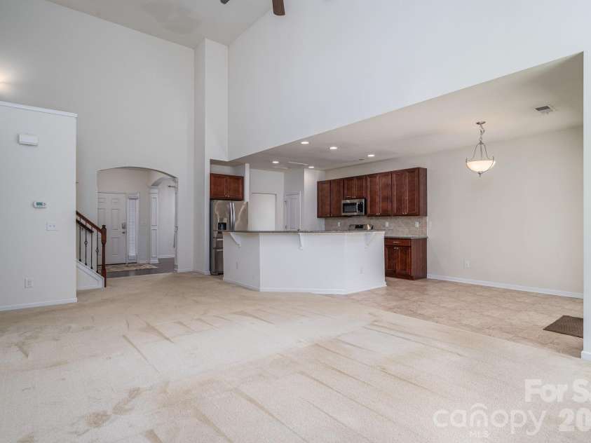 612 Augustus Lane, Mount Holly, NC 28120.  MLS# CAR4392680, YatesRealty ID 32984. 