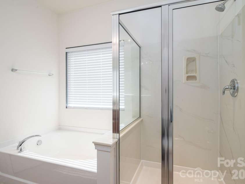 612 Augustus Lane, Mount Holly, NC 28120.  MLS# CAR4392680, YatesRealty ID 32984. 