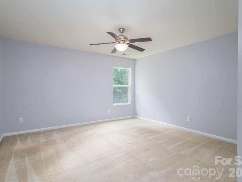 612 Augustus Lane, Mount Holly, NC 28120.  MLS# CAR4392680, YatesRealty ID 32984. 