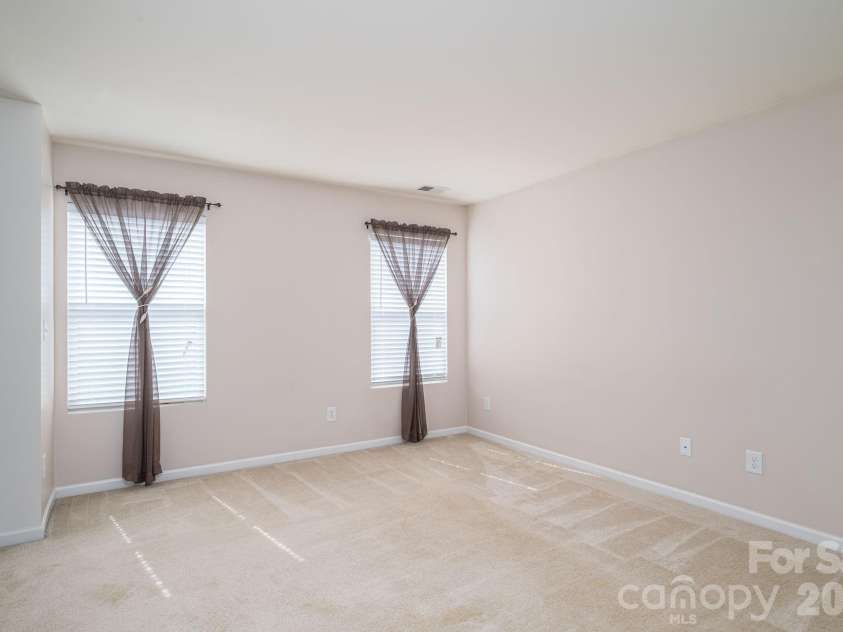 612 Augustus Lane, Mount Holly, NC 28120.  MLS# CAR4392680, YatesRealty ID 32984. 