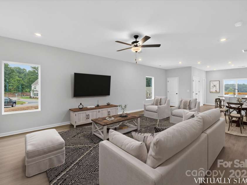 1978 Davidson Avenue, Gastonia, NC 28052.  MLS# CAR4288002, YatesRealty ID 32986. 