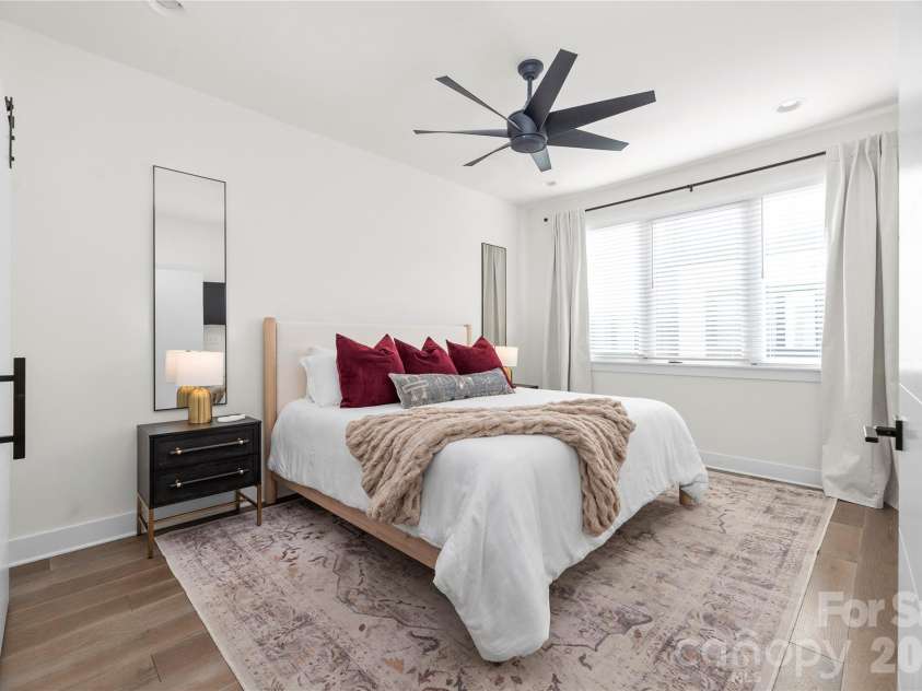 1935 Trade Street, Charlotte, NC 28216.  MLS# CAR4393719, YatesRealty ID 32987. 