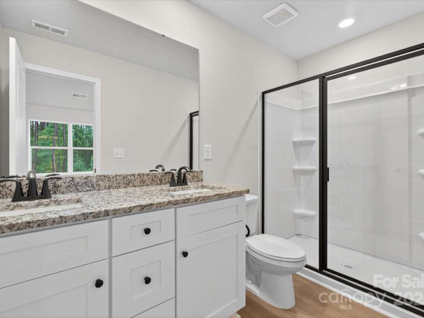 1266 Principal Featherstone Avenue, Gastonia, NC 28052.  MLS# CAR4289581, YatesRealty ID 32989. 