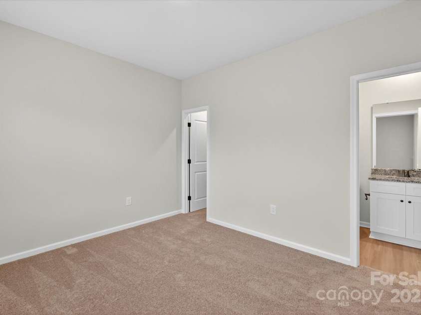 1266 Principal Featherstone Avenue, Gastonia, NC 28052.  MLS# CAR4289581, YatesRealty ID 32989. 