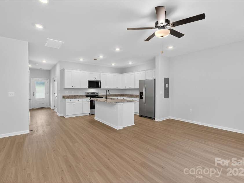 1266 Principal Featherstone Avenue, Gastonia, NC 28052.  MLS# CAR4289581, YatesRealty ID 32989. 