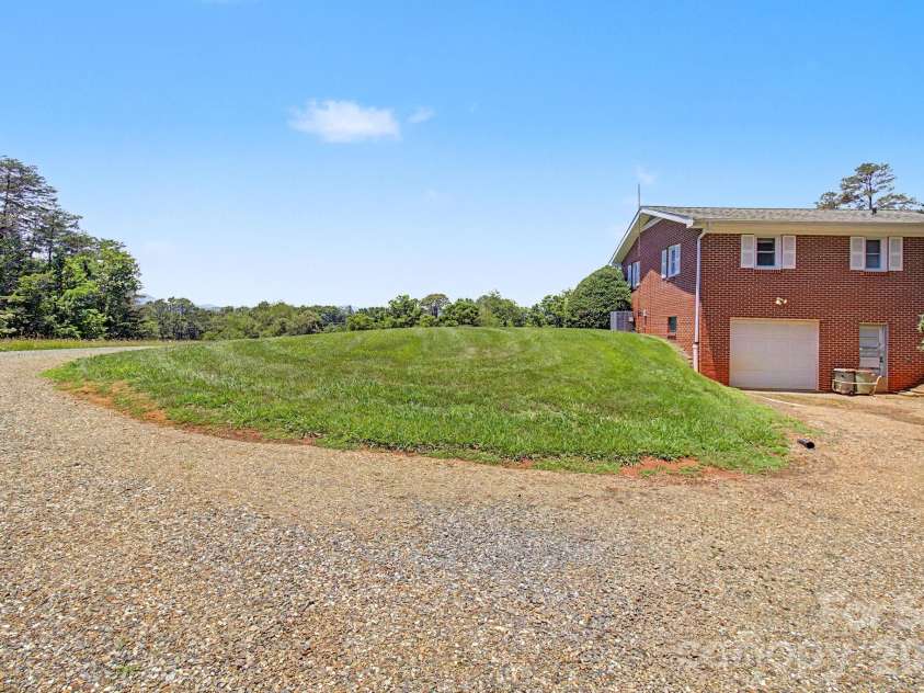 788 Alexander Road, Alexander, NC 28701.  MLS# CAR4388899, YatesRealty ID 32989. 