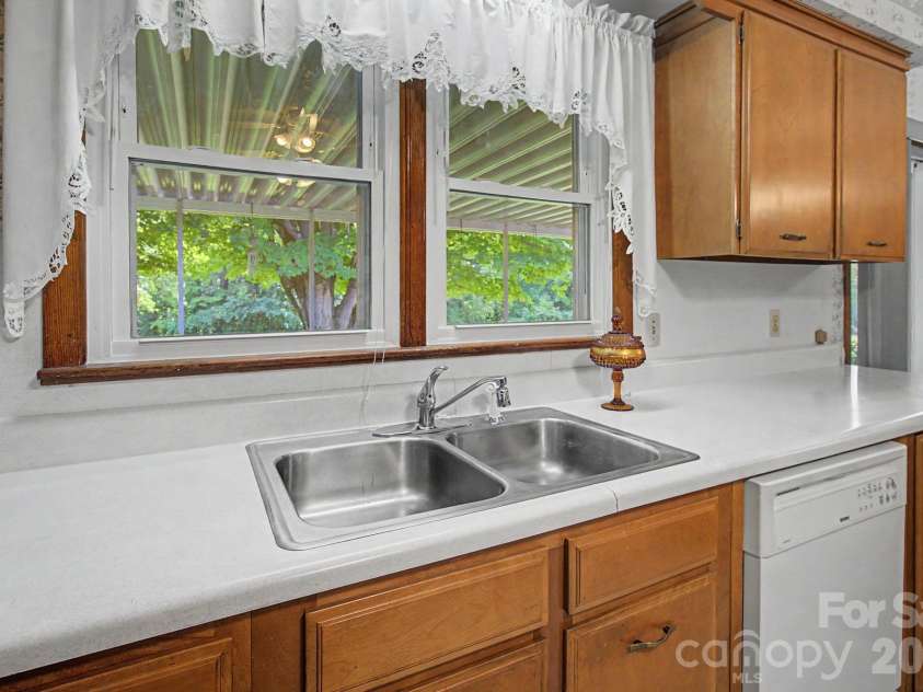 788 Alexander Road, Alexander, NC 28701.  MLS# CAR4388899, YatesRealty ID 32989. 