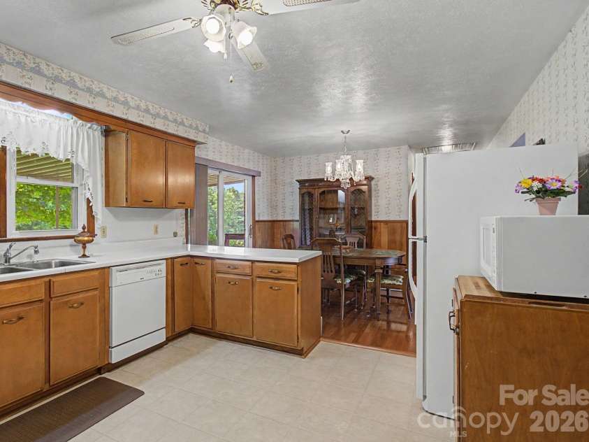 788 Alexander Road, Alexander, NC 28701.  MLS# CAR4388899, YatesRealty ID 32989. 