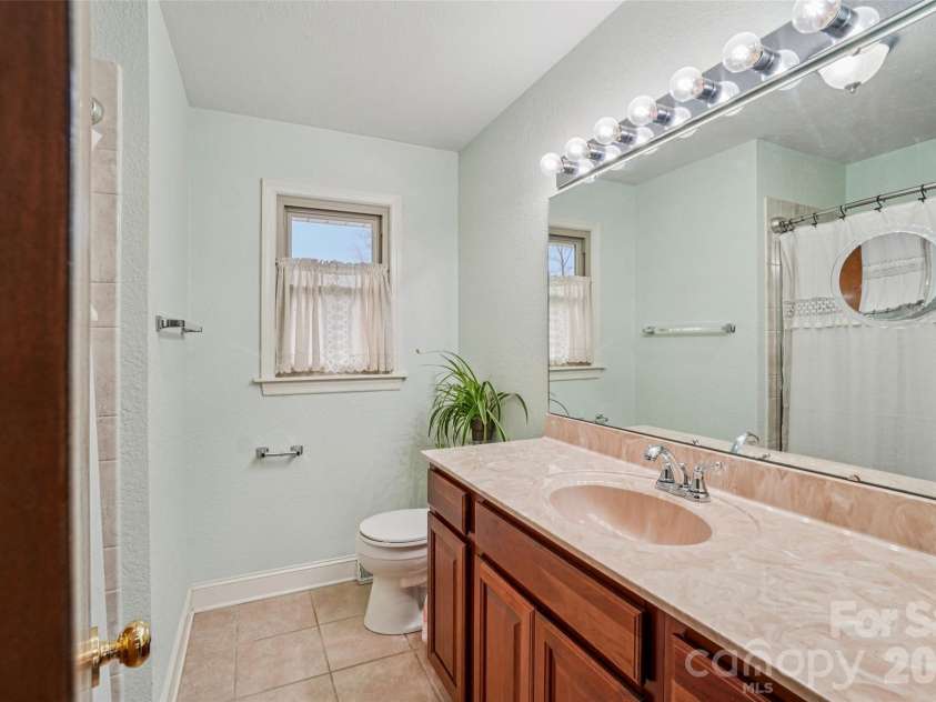 277 Powell Street, Hendersonville, NC 28792.  MLS# CAR4354279, YatesRealty ID 3299. 