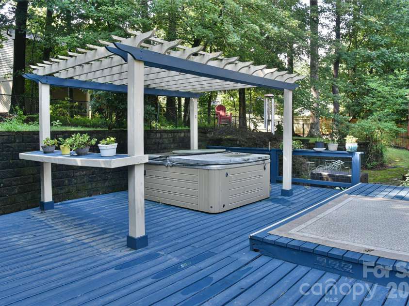 911 Fanning Bridge Road, Fletcher, NC 28732.  MLS# CAR4284907, YatesRealty ID 3299. 