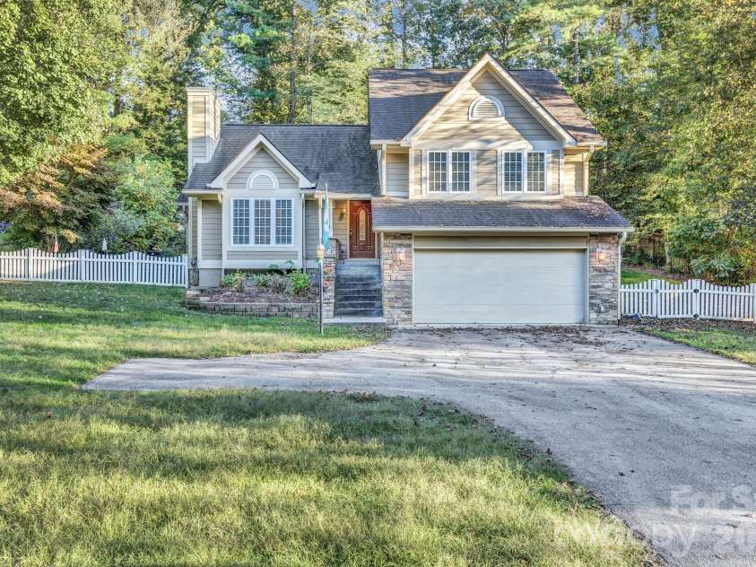 911 Fanning Bridge Road, Fletcher, NC 28732.  MLS# CAR4284907, YatesRealty ID 3299. 