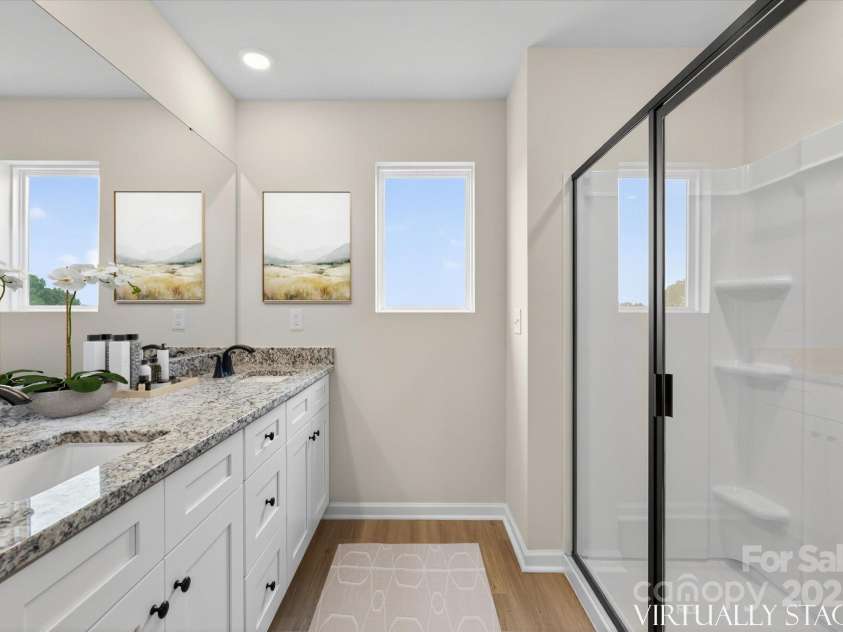 1986 Davidson Avenue, Gastonia, NC 28052.  MLS# CAR4289588, YatesRealty ID 32990. 