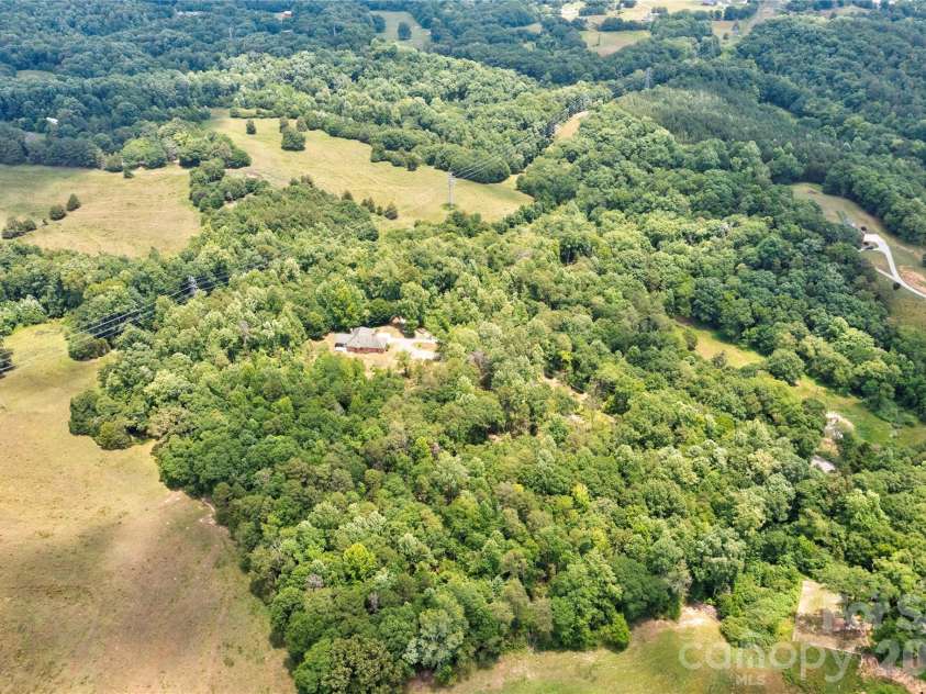 2365 Sylvan Road, Grover, NC 28073.  MLS# CAR4396021, YatesRealty ID 32990. 