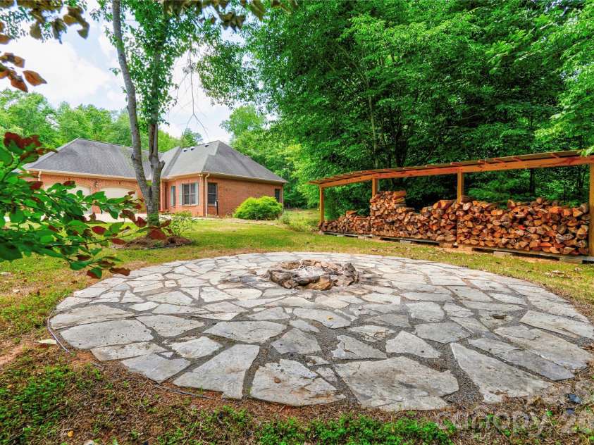 2365 Sylvan Road, Grover, NC 28073.  MLS# CAR4396021, YatesRealty ID 32990. 