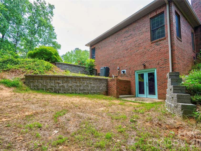 2365 Sylvan Road, Grover, NC 28073.  MLS# CAR4396021, YatesRealty ID 32990. 