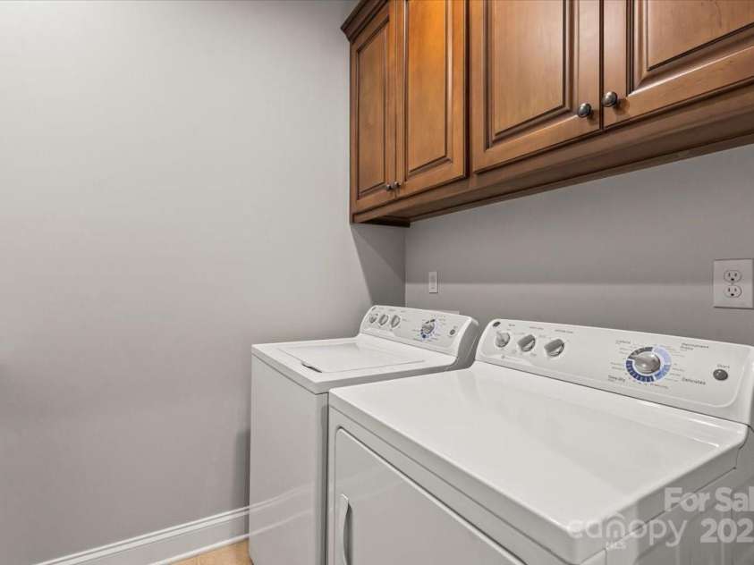 4070 Harmattan Drive, Denver, NC 28037.  MLS# CAR4290373, YatesRealty ID 32991. 