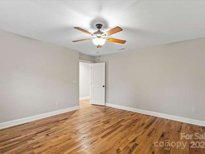 4070 Harmattan Drive, Denver, NC 28037.  MLS# CAR4290373, YatesRealty ID 32991. 