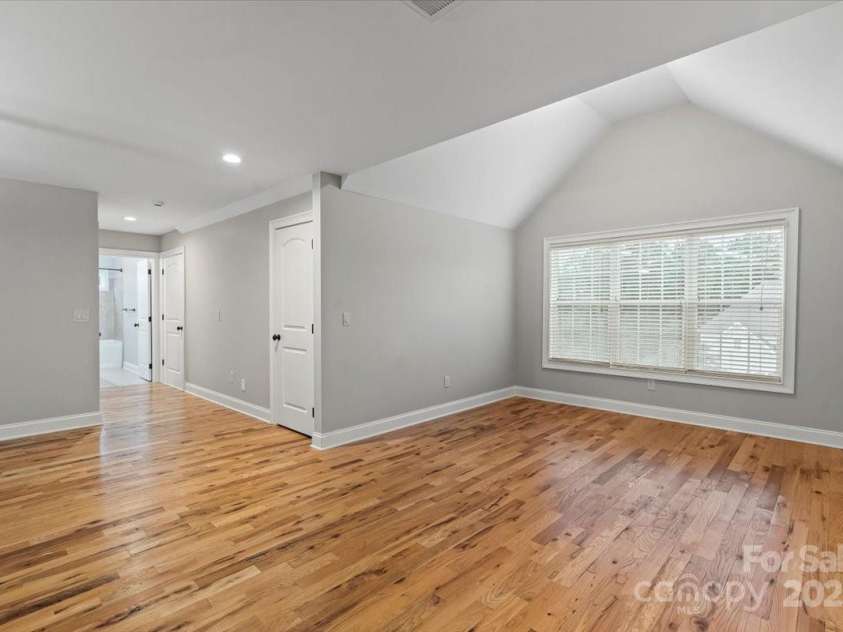 4070 Harmattan Drive, Denver, NC 28037.  MLS# CAR4290373, YatesRealty ID 32991. Flex space