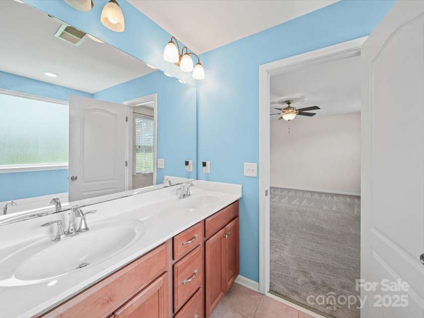 3409 Yarmouth Lane, Gastonia, NC 28056.  MLS# CAR4291726, YatesRealty ID 32993. Master BAthroom