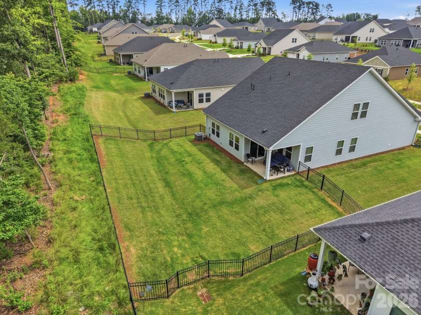 6234 Barcelona Way, Charlotte, NC 28214.  MLS# CAR4388488, YatesRealty ID 32993. 