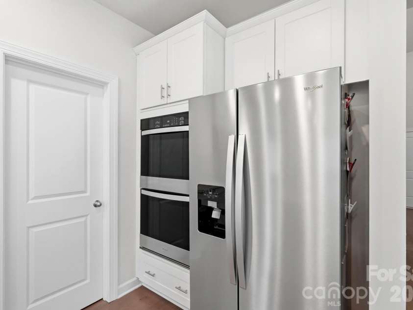 6234 Barcelona Way, Charlotte, NC 28214.  MLS# CAR4388488, YatesRealty ID 32993. 