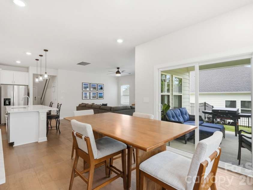 6234 Barcelona Way, Charlotte, NC 28214.  MLS# CAR4388488, YatesRealty ID 32993. 