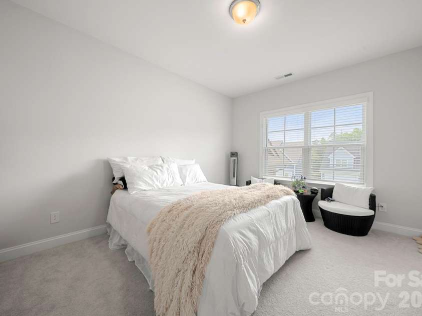 5005 Alexander Manor Drive, Charlotte, NC 28270.  MLS# CAR4388391, YatesRealty ID 32994. Bedroom 4