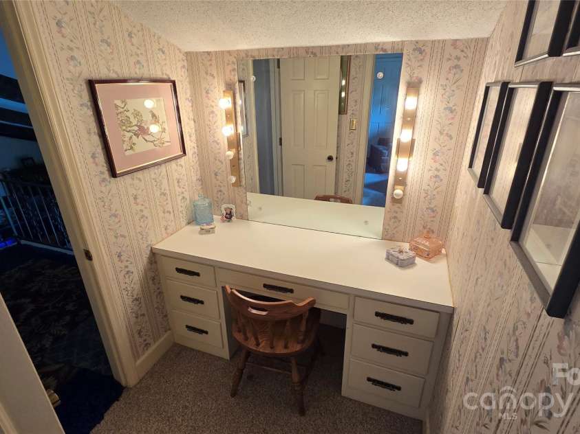 2285 Tarheel Place, Lenoir, NC 28645.  MLS# CAR4288692, YatesRealty ID 32997. 