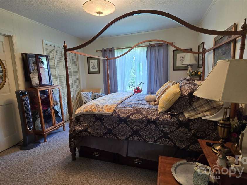 2285 Tarheel Place, Lenoir, NC 28645.  MLS# CAR4288692, YatesRealty ID 32997. 