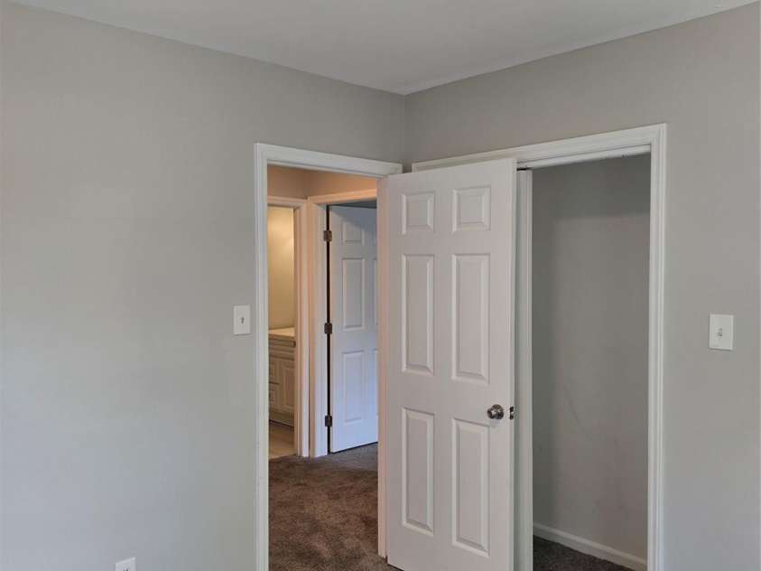 7727 Ritter Drive, Charlotte, NC 28270.  MLS# CAR4394812, YatesRealty ID 32999. 